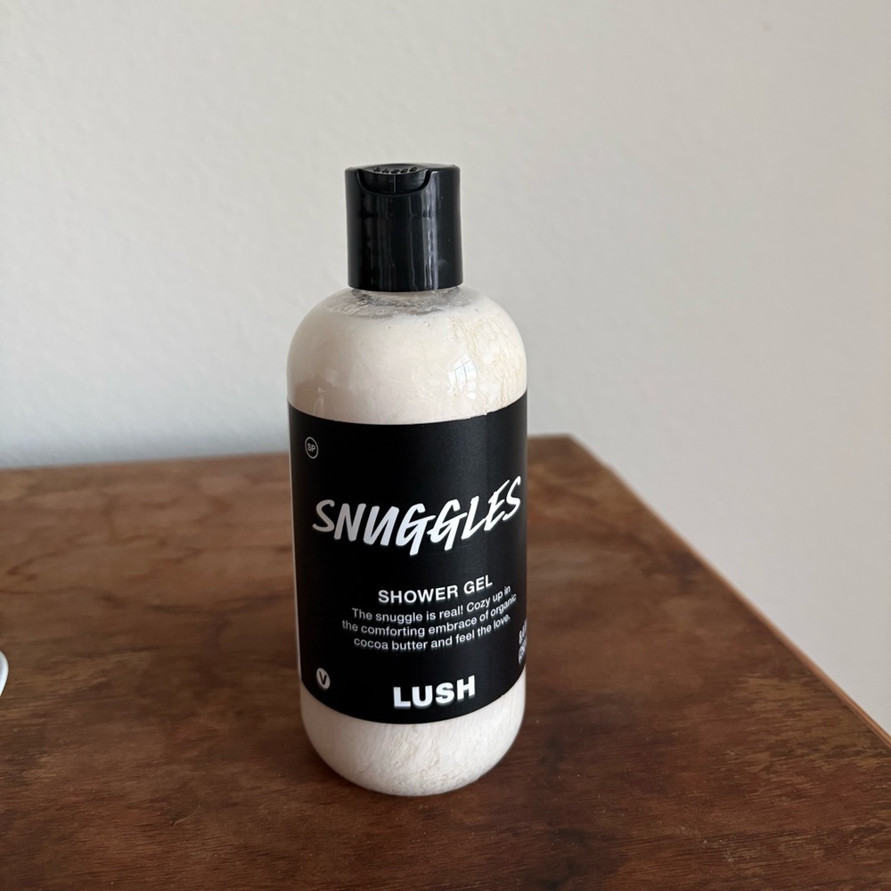 NEW! Lush Snuggles Shower Gel 250ML Limited Edition 🍦